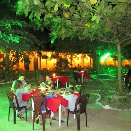 Shahira Hotel נילבלי מראה חיצוני תמונה